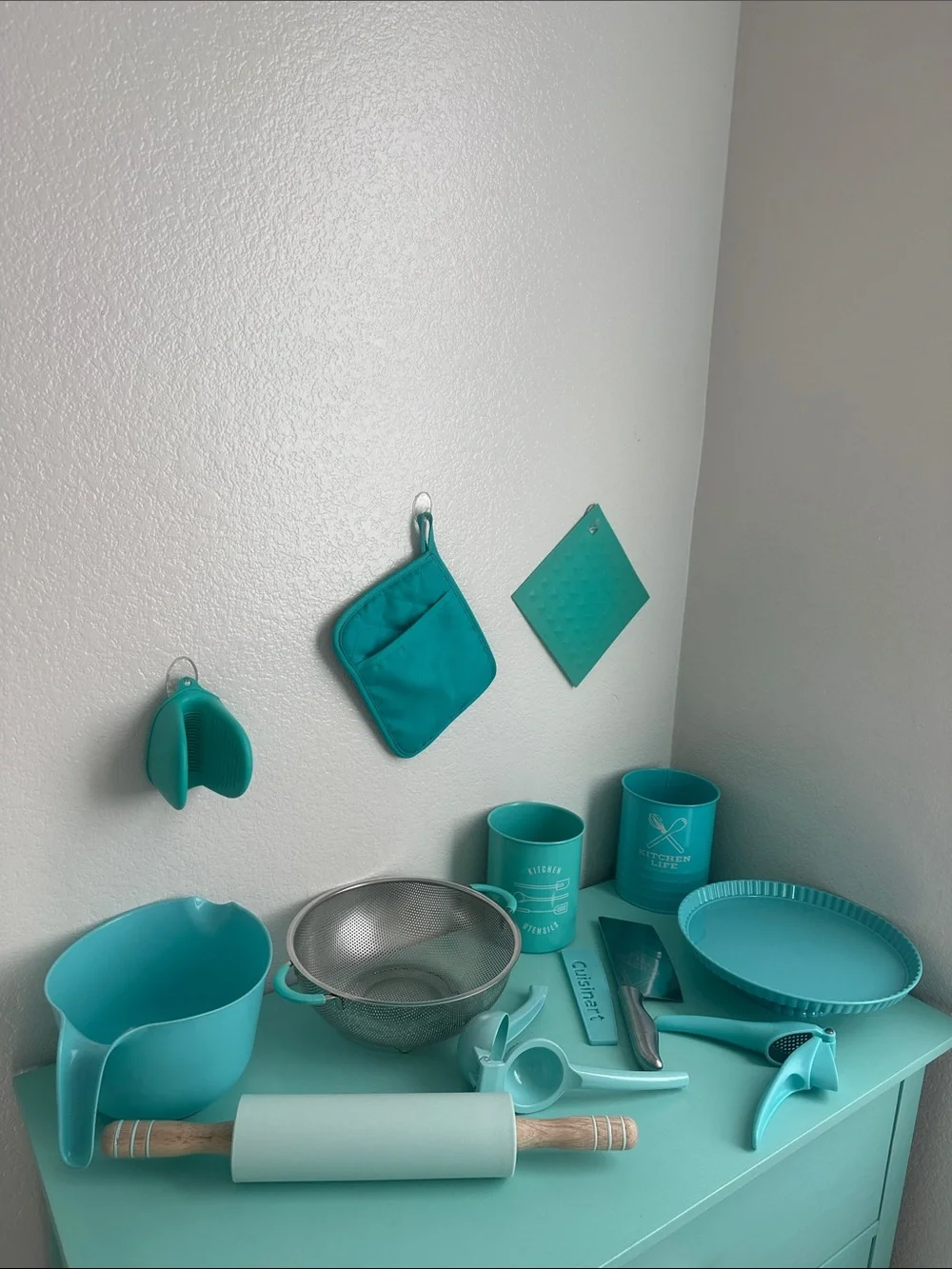Cuisinart Turquoise Kitchen Tool Set